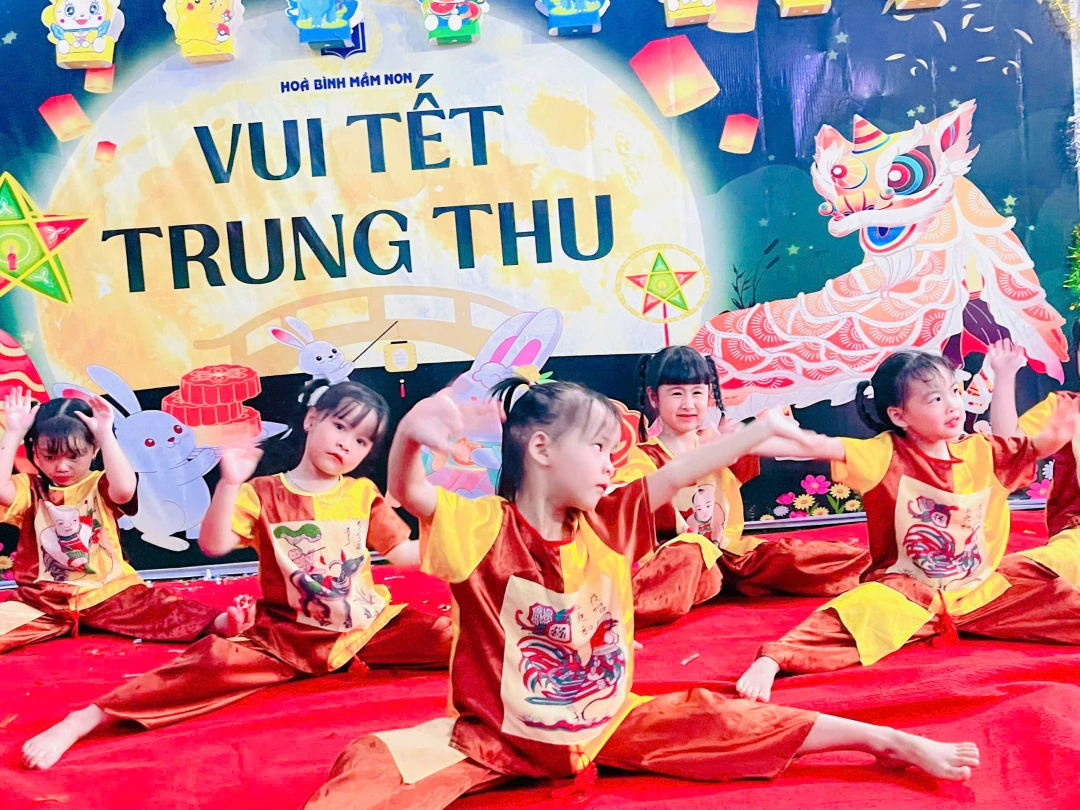 tiet _muc_van_nghe_cung_cac_con_